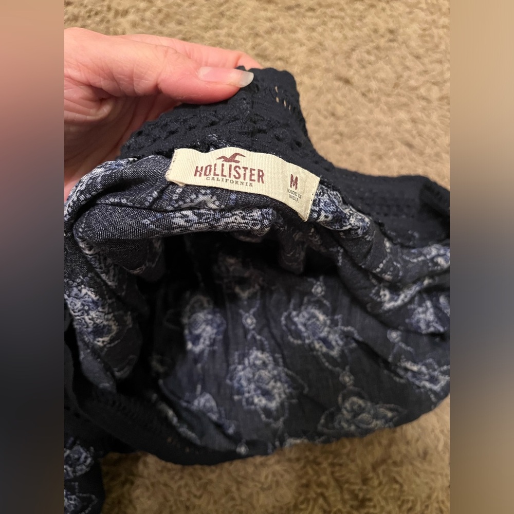 Hollister romper - Picture 5 of 5
